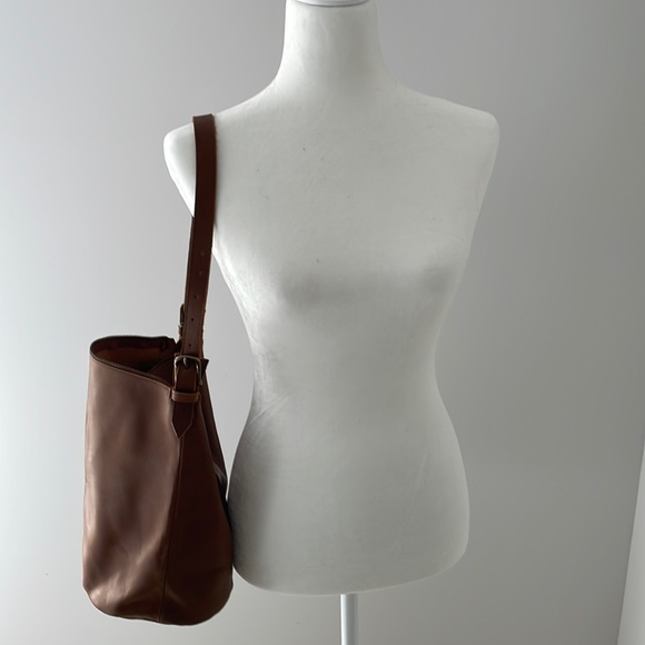 Able Handbags - NWT Able Eden Bucket bag
